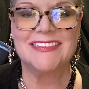 Meet your Posher, Dr jenna